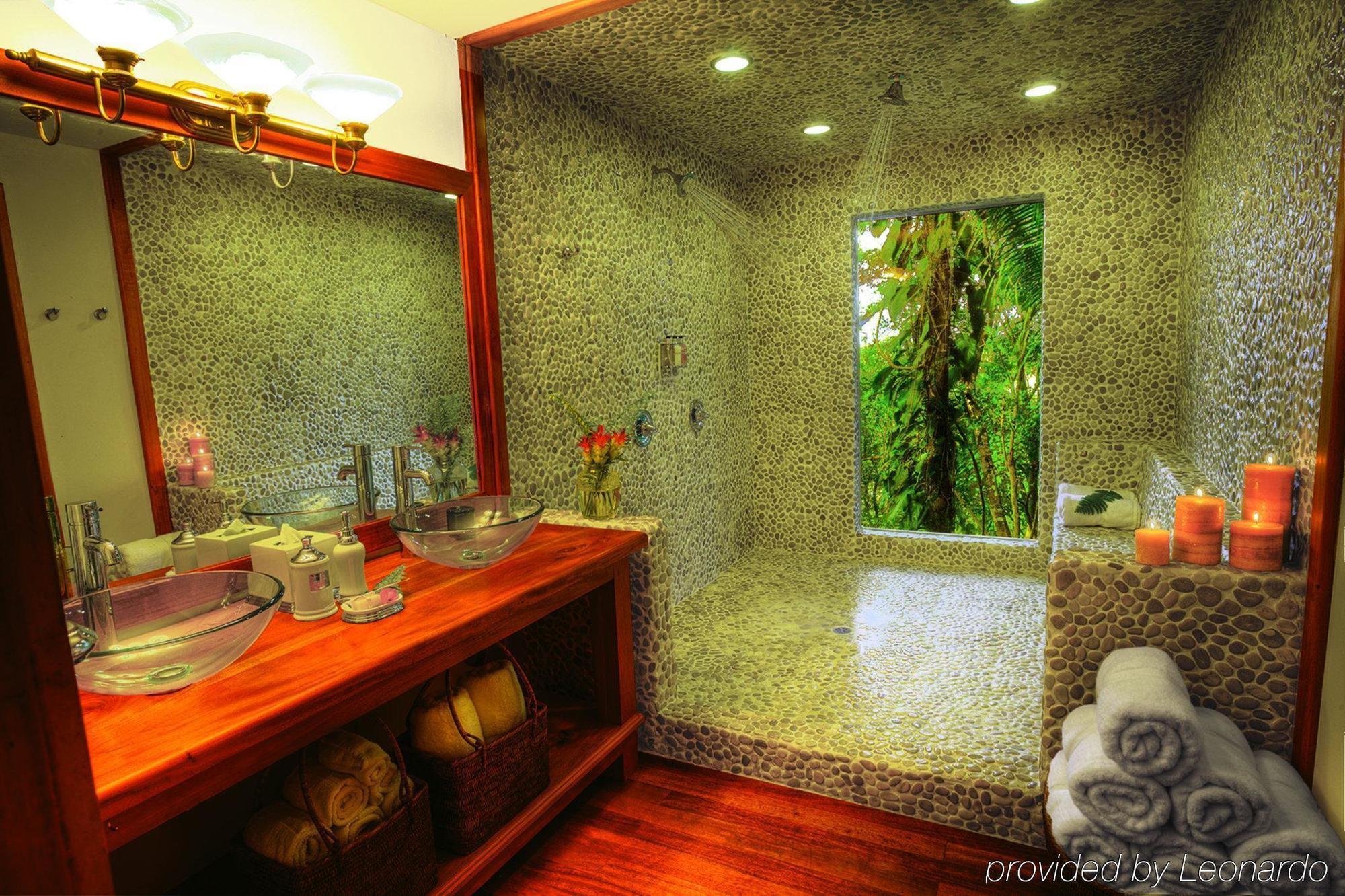 פונטה גורדה Machaca Hill Rainforest Canopy Lodge מראה חיצוני תמונה
