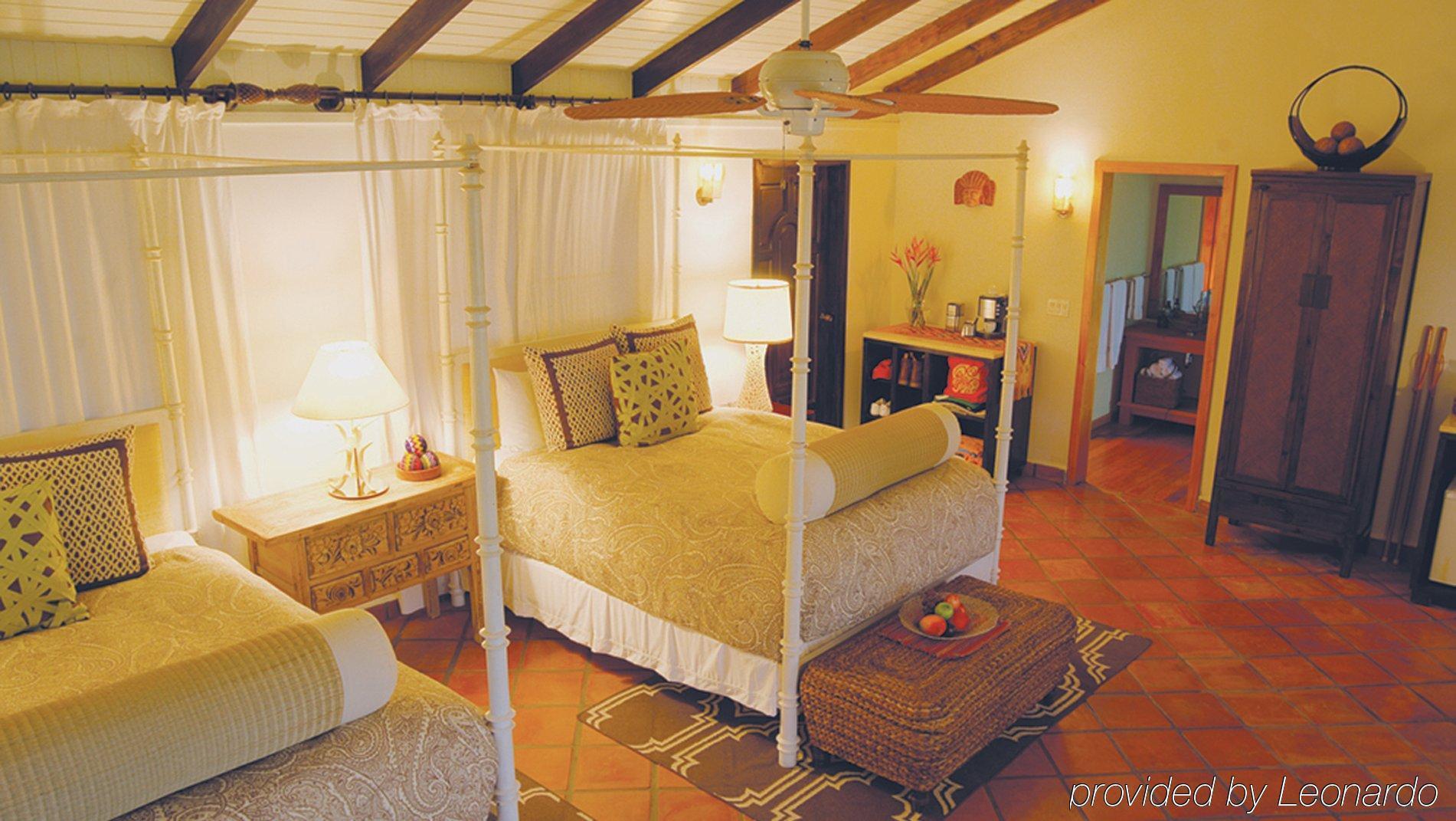 פונטה גורדה Machaca Hill Rainforest Canopy Lodge מראה חיצוני תמונה