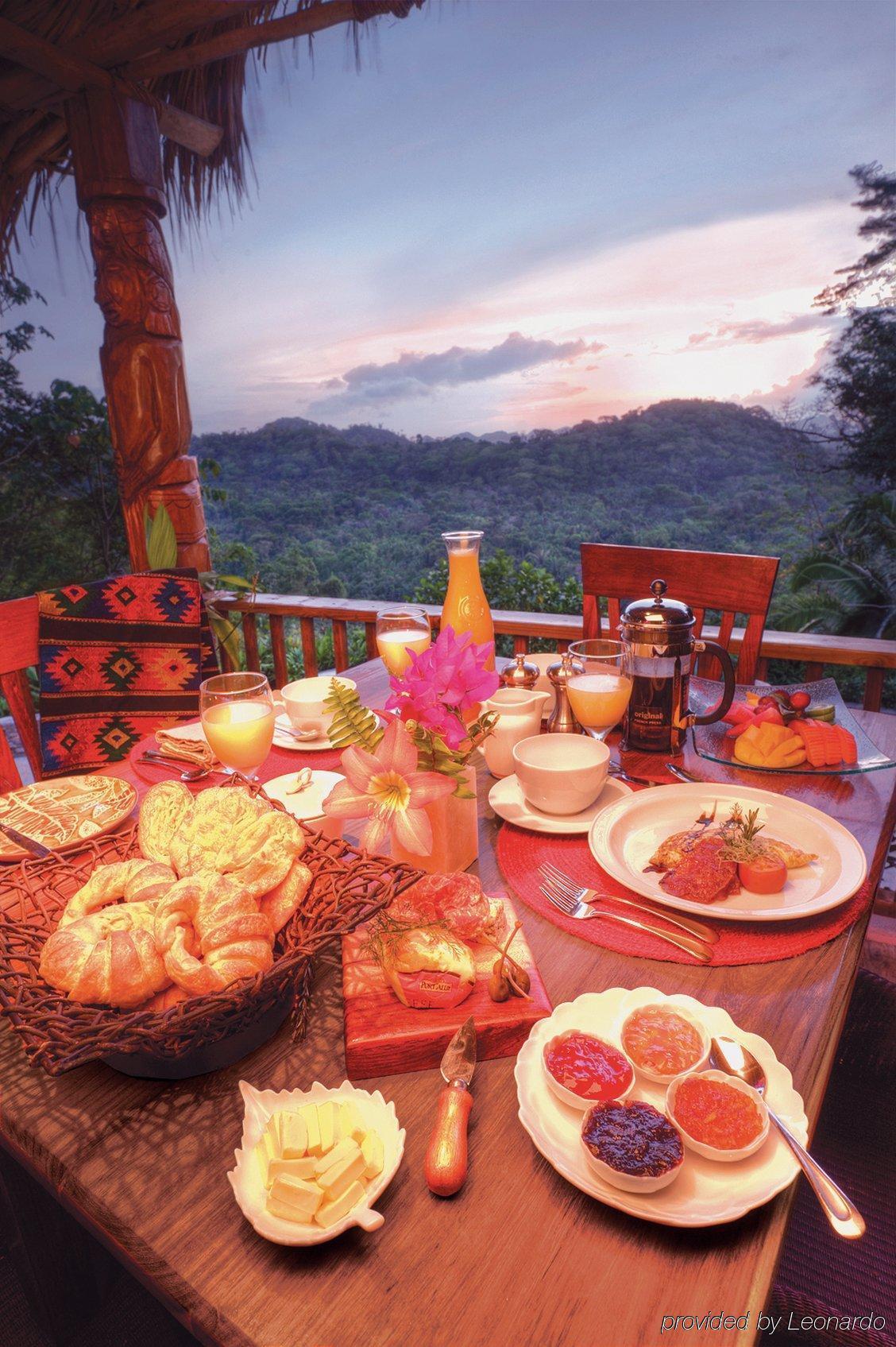 פונטה גורדה Machaca Hill Rainforest Canopy Lodge מראה חיצוני תמונה